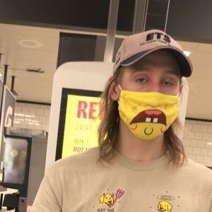 Meet your Posher, Garret